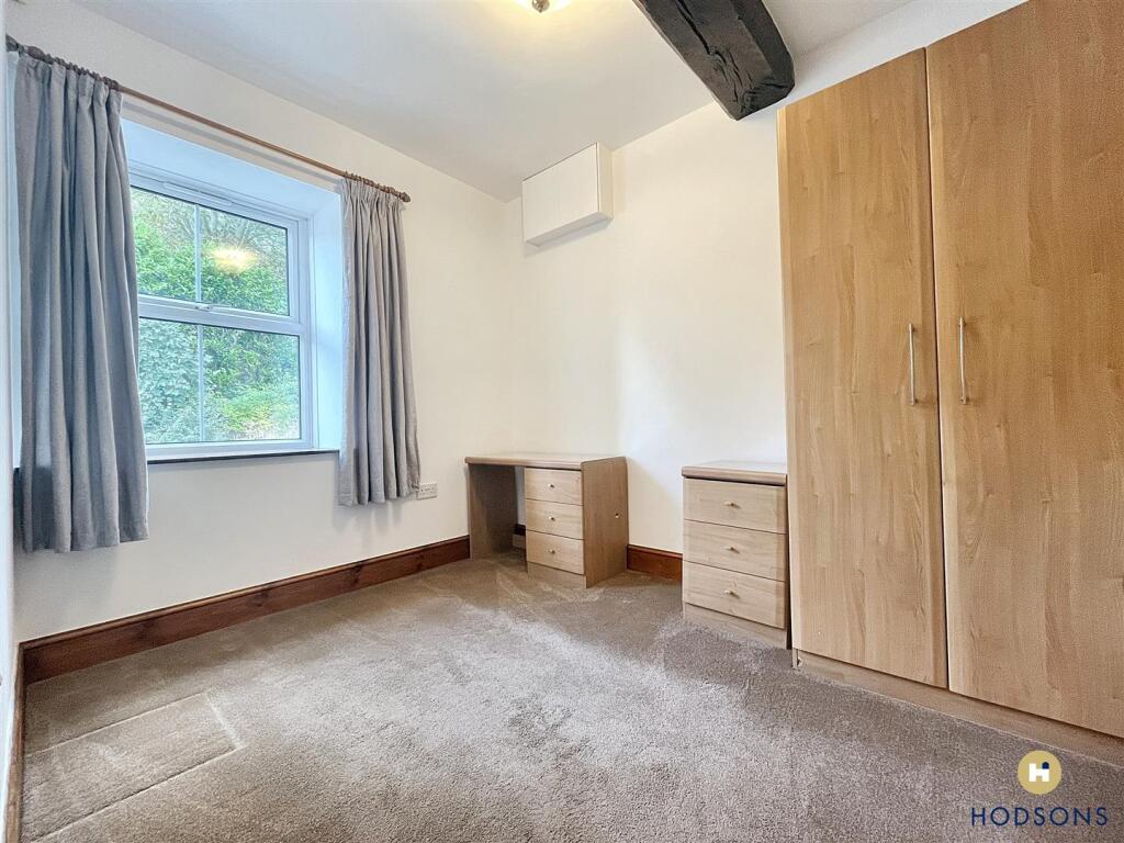 Bedroom 2.jpg