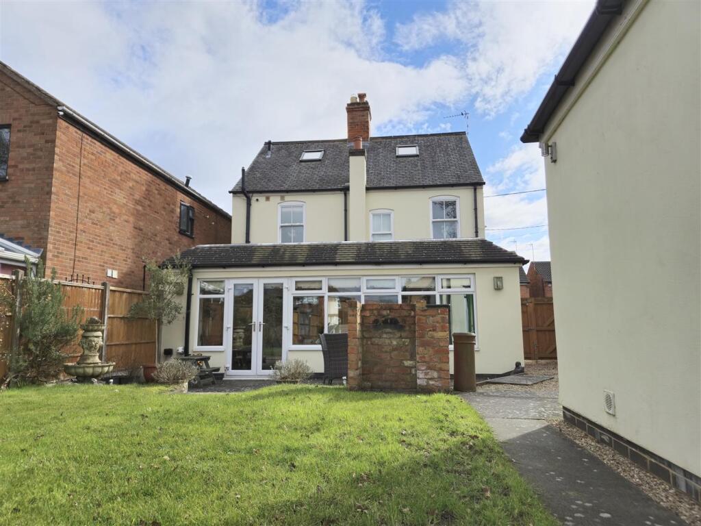 Private Rear Garden
