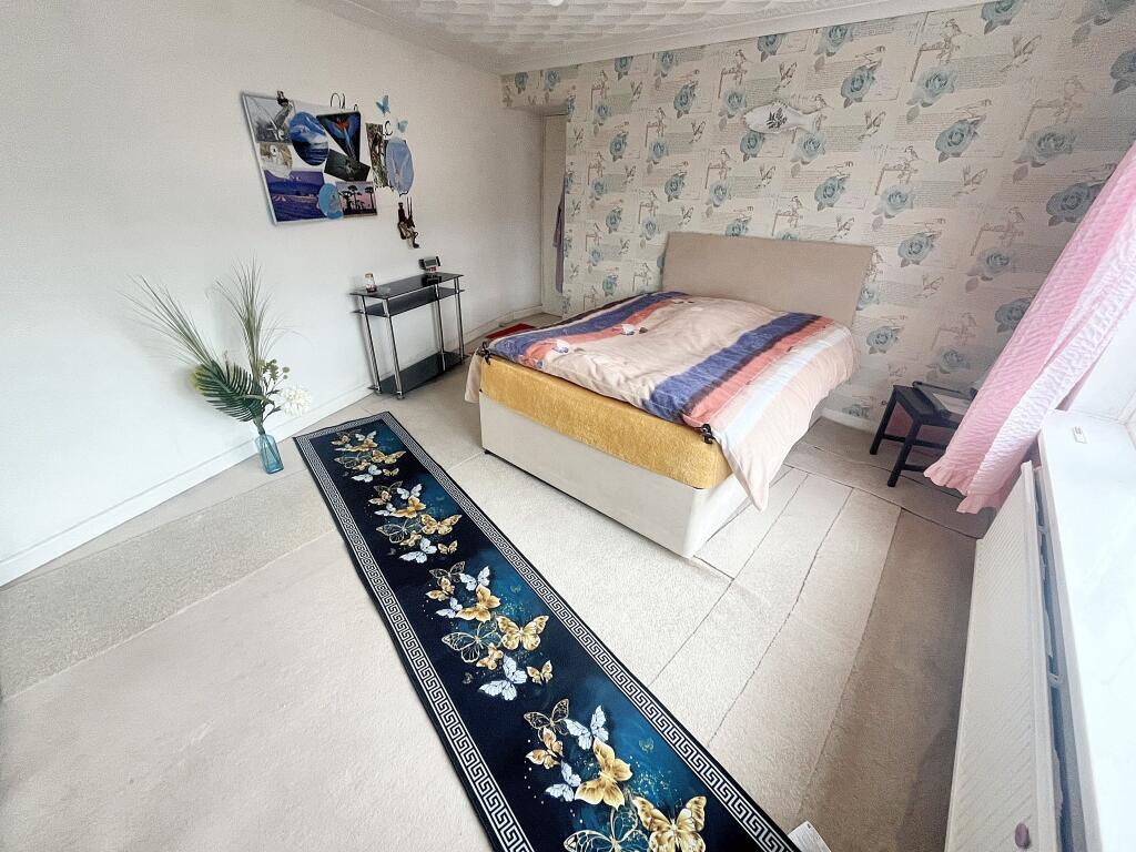 Bed13