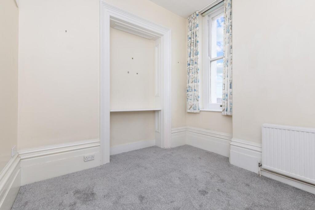 Flat 8-8.jpg