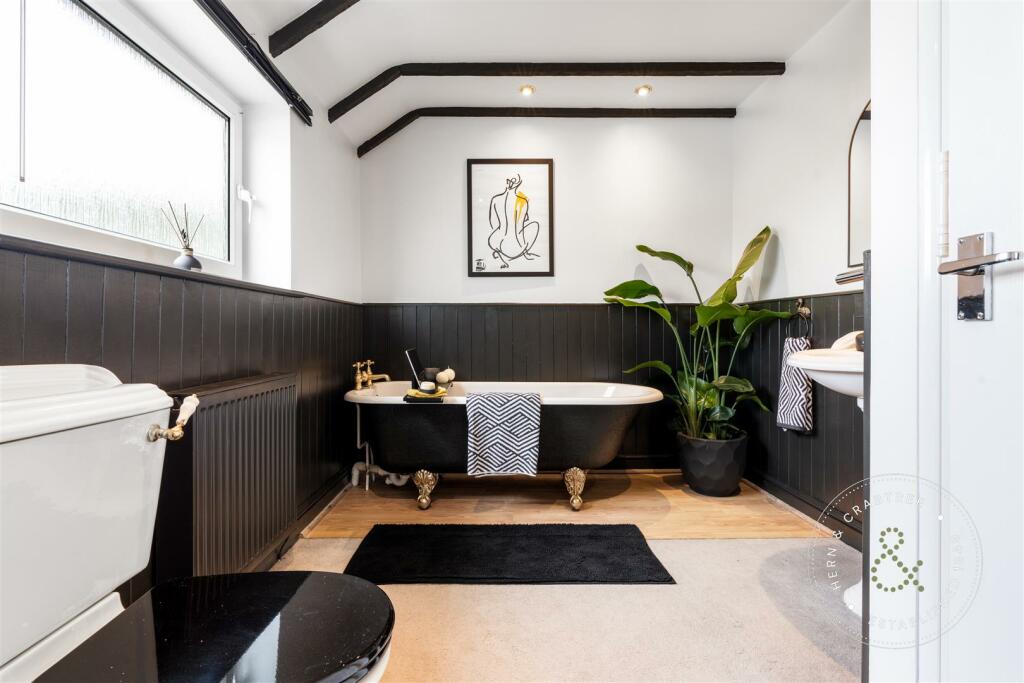 Marshfield Road, Castleton, Hern Crabtree (19).jpg