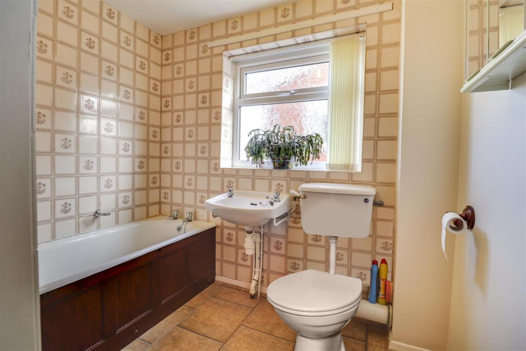 tlc_f82ef147-db64-48eb-bb28-89a3f4cd76c9_1a5b6e9.j