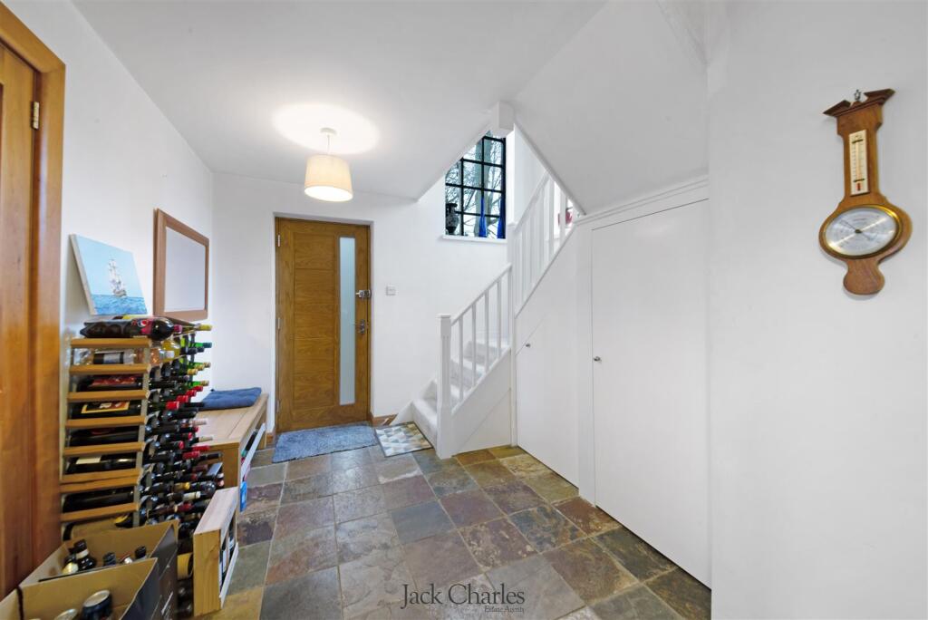 21 Greenacres-13.JPG