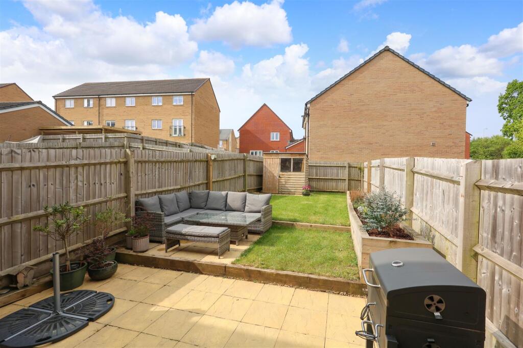 33 Acorn Drive 14.JPG