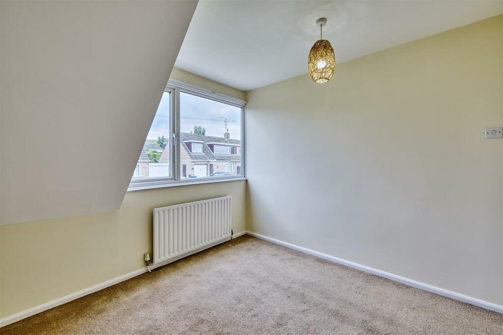 79 Springfield Rd Oundle-16.jpg
