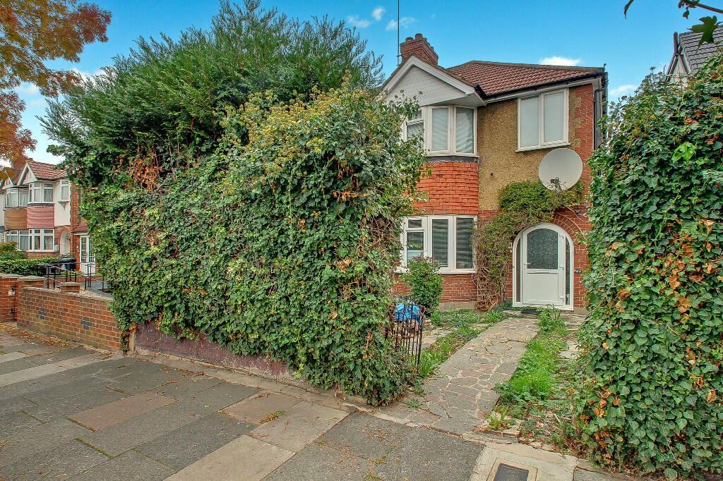 Whitton Avenue West, Greenford, Middlesex, UB6