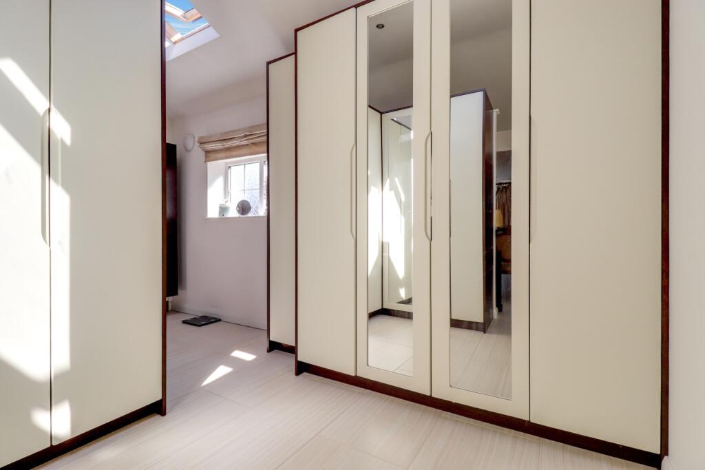 20- Rob Hammond EweMove Pontefract