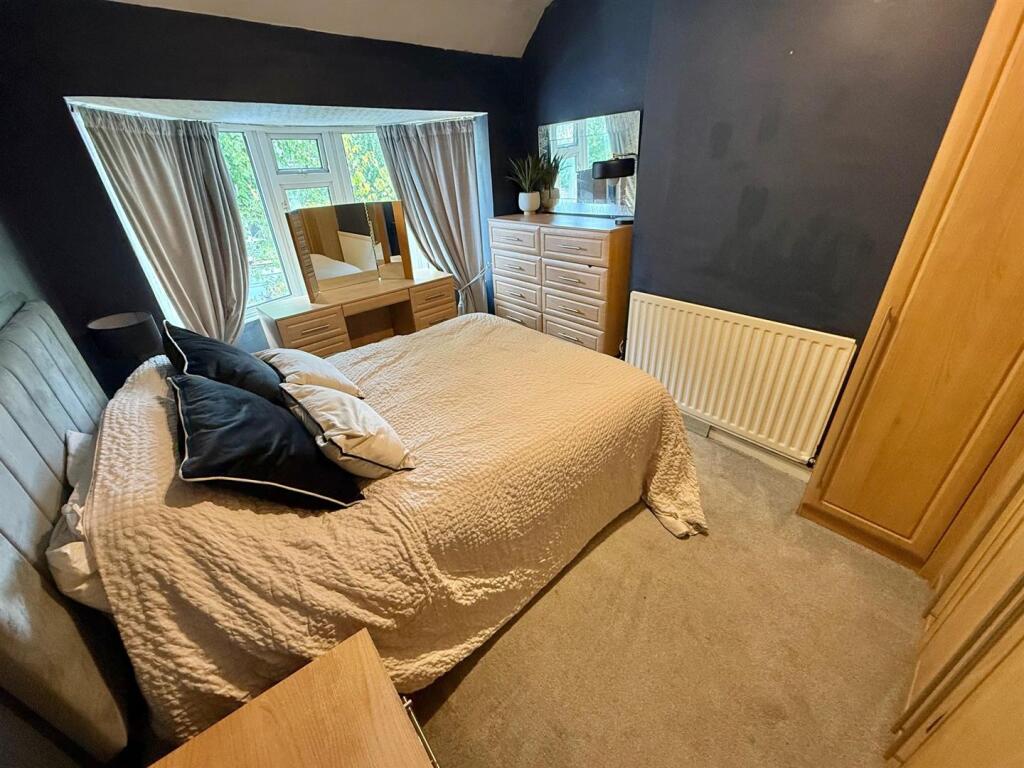 RR46 Bed1.jpg