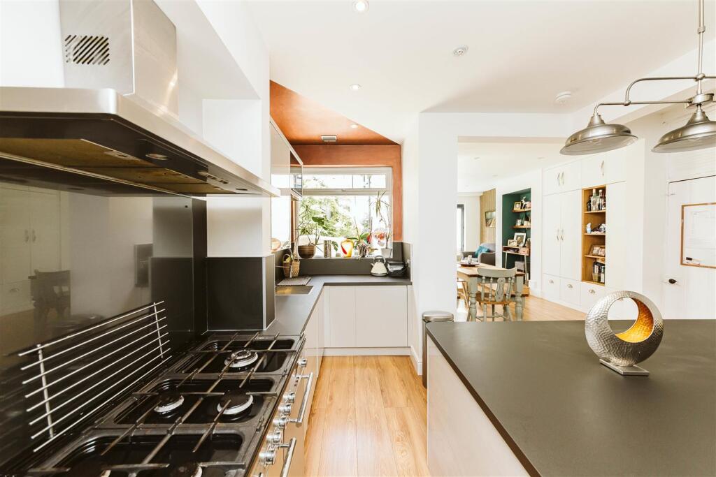 Cairns Road (24).jpg