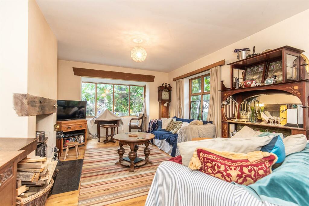 220 Littlehampton Road-23.jpg