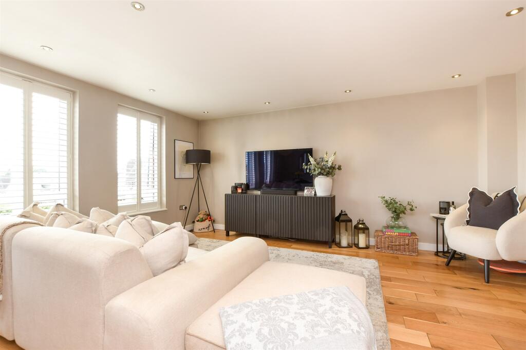 Kitchen Lounge/Diner