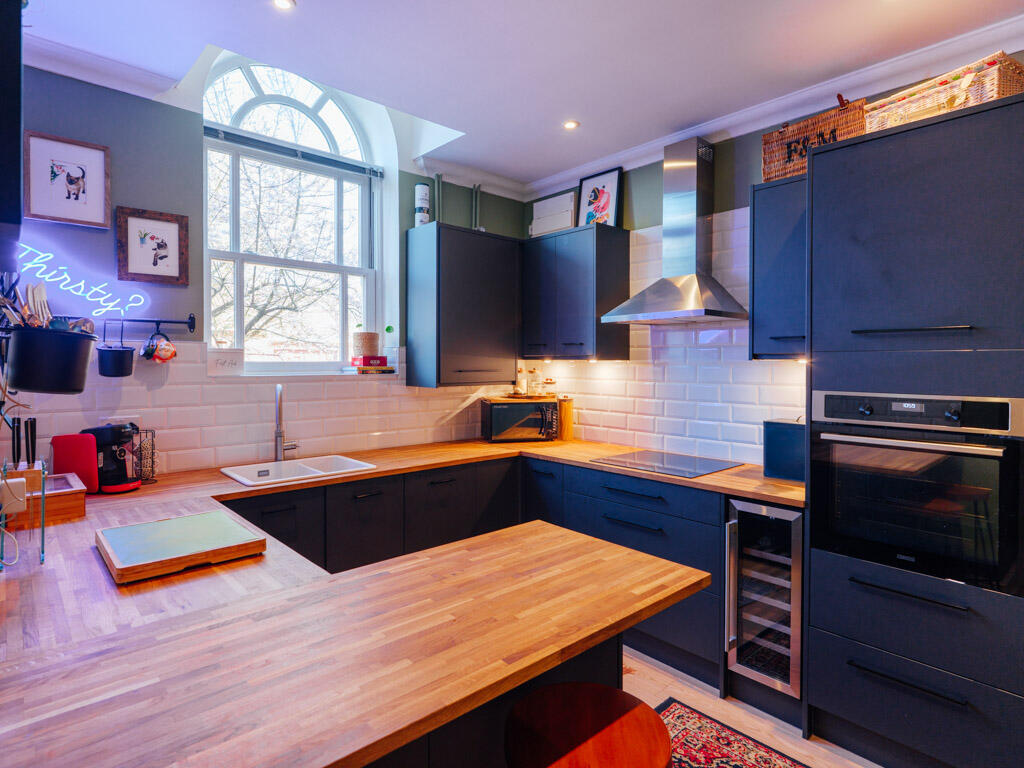 Kitchen / Breakfast Room