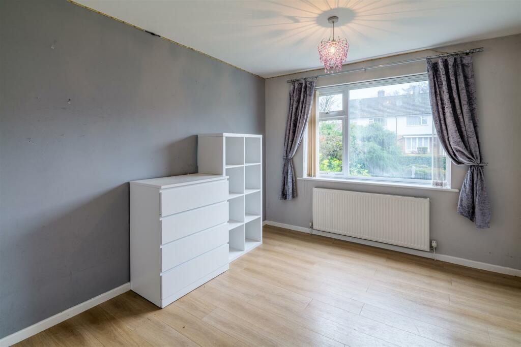 16_m_8small (Large).jpg