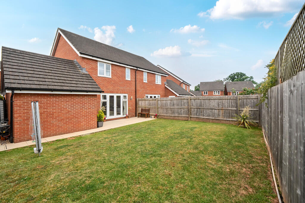 1304225-5-6840203...