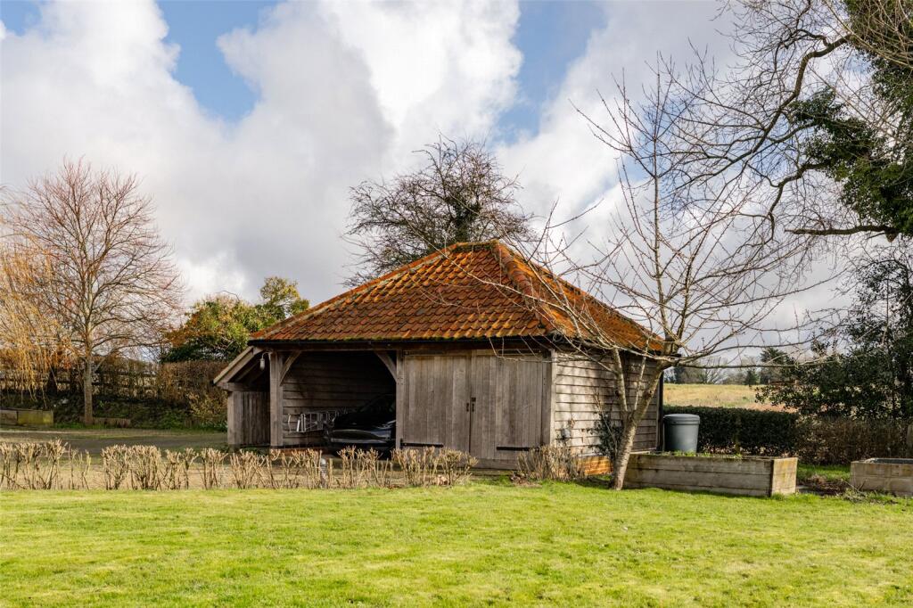 Cart Lodge &amp; Garage