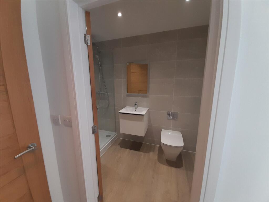 Ensuite