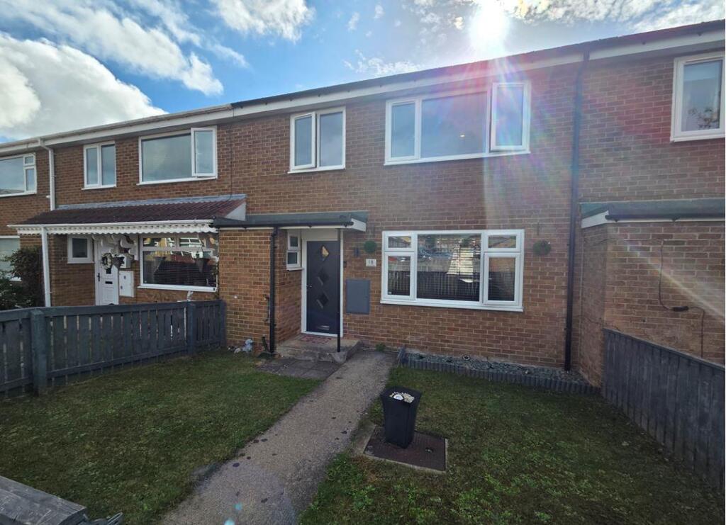 18 dovedale front of house.JPG