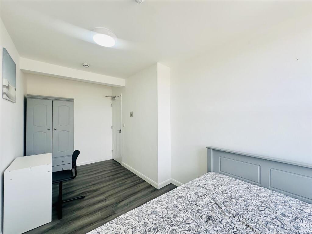 Bedroom  4