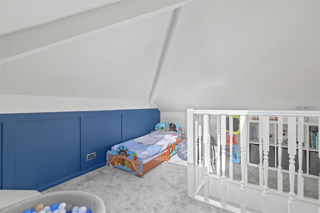 Attic Room.jpg