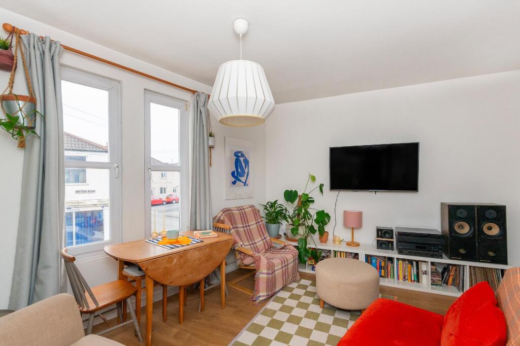 1B7R4BR - Reception C.jpg