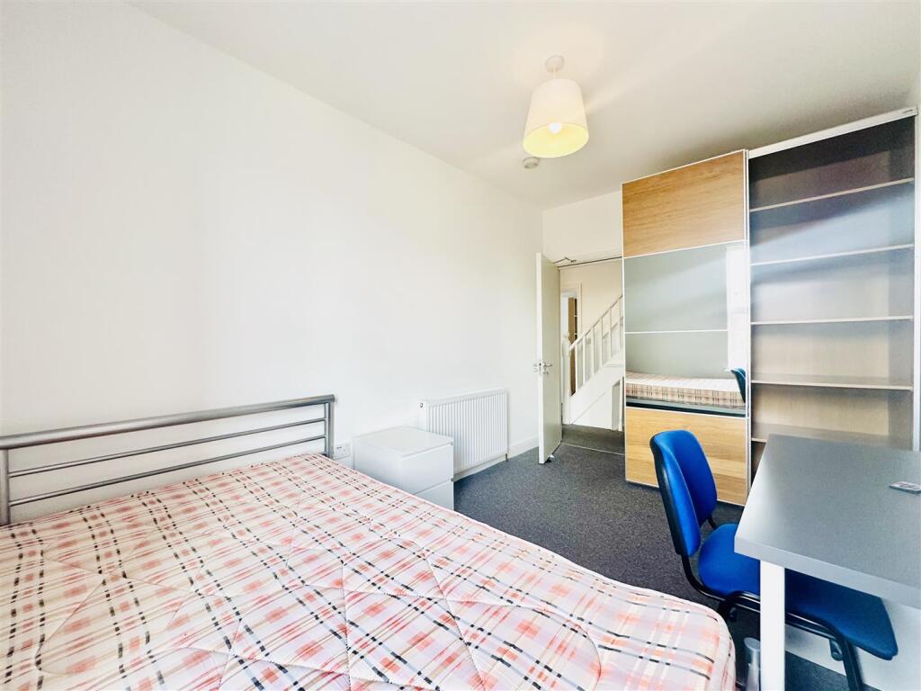 Bedroom 2.jpeg