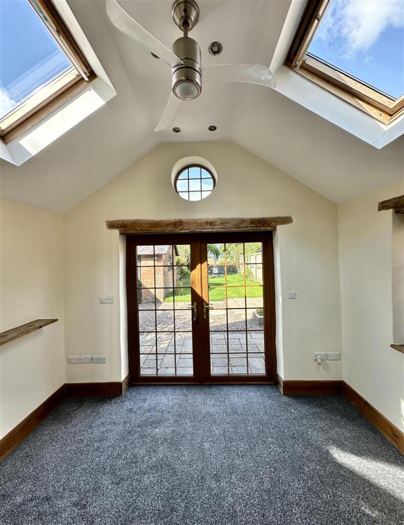 Garden Room/Dining Room
