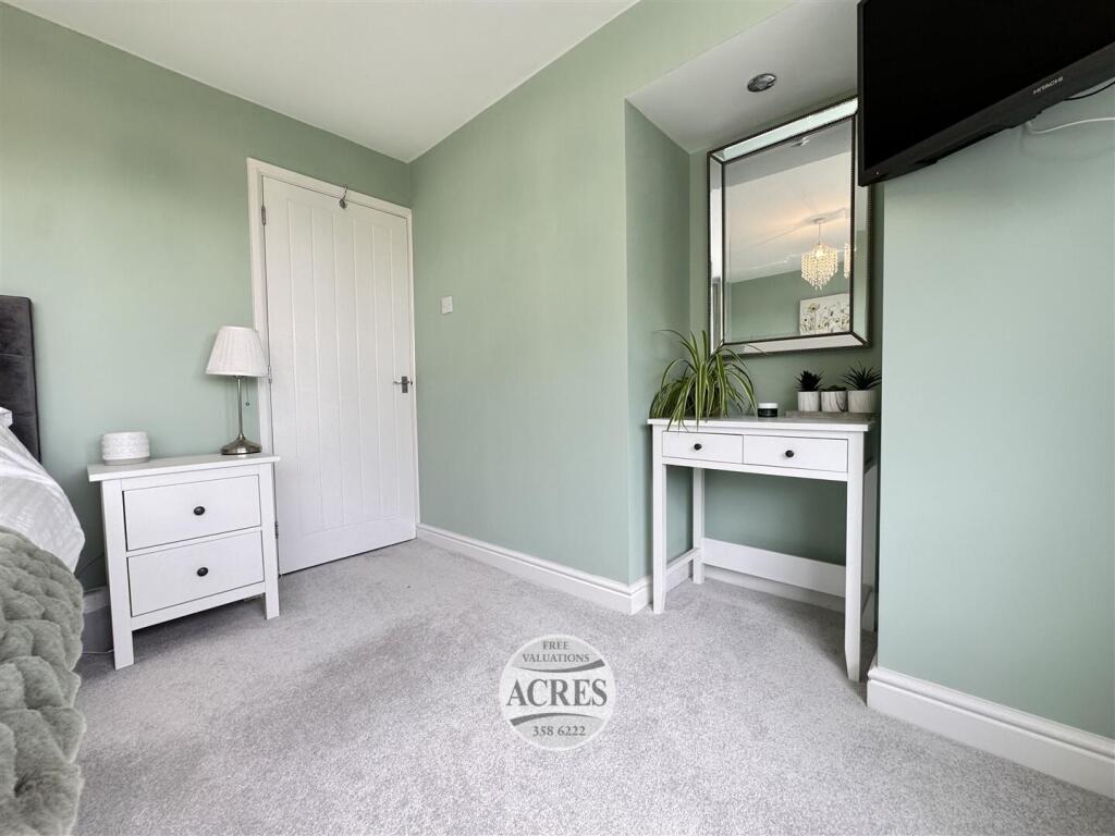 IMG_5925 (Large).jpg