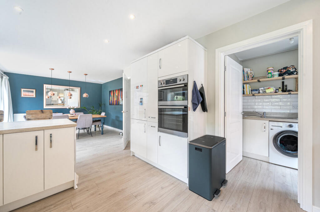 5-1342633-5-68a78...