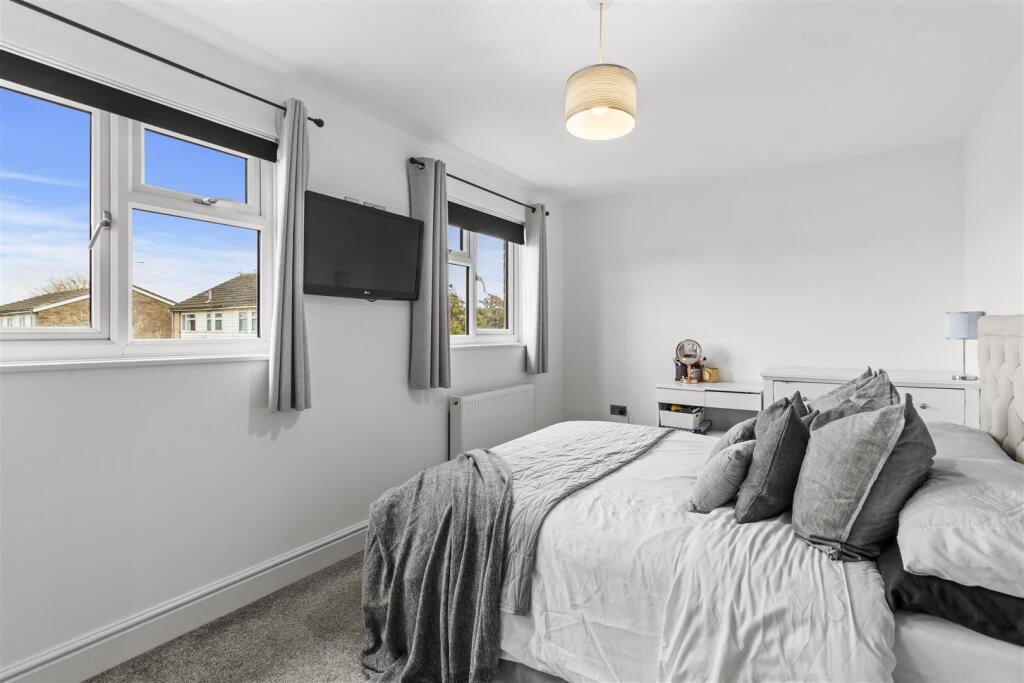bedroom one.jpg
