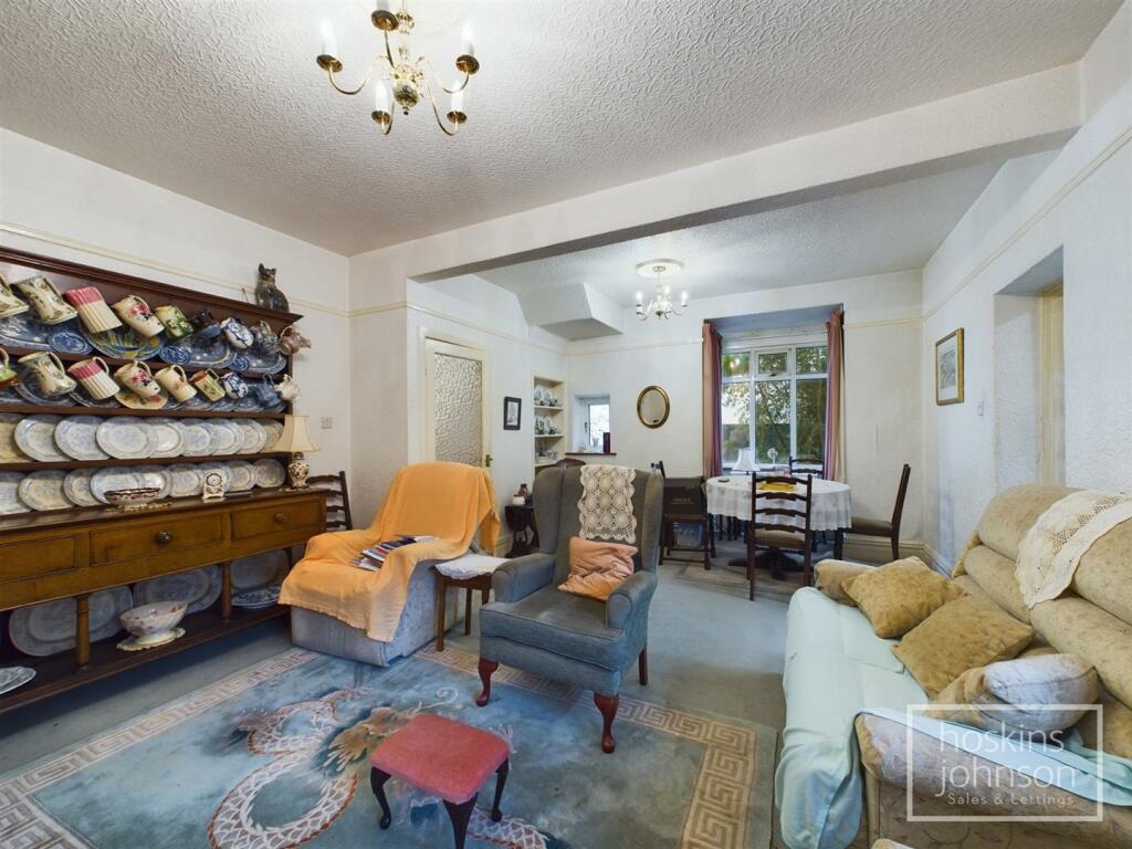 Living/Dining Room