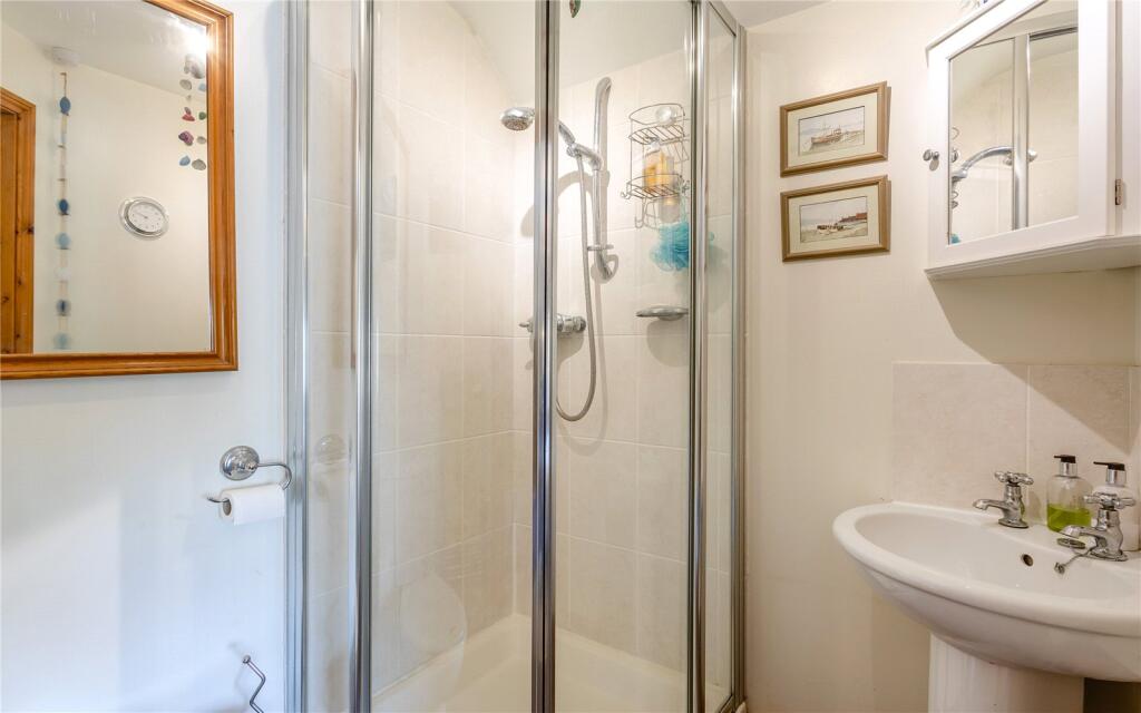 Bedroom Two Ensuite