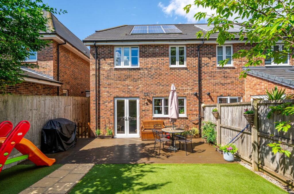 EweMove Knaresborough Garden