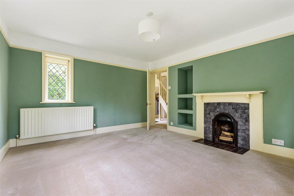 Sitting room.jpg