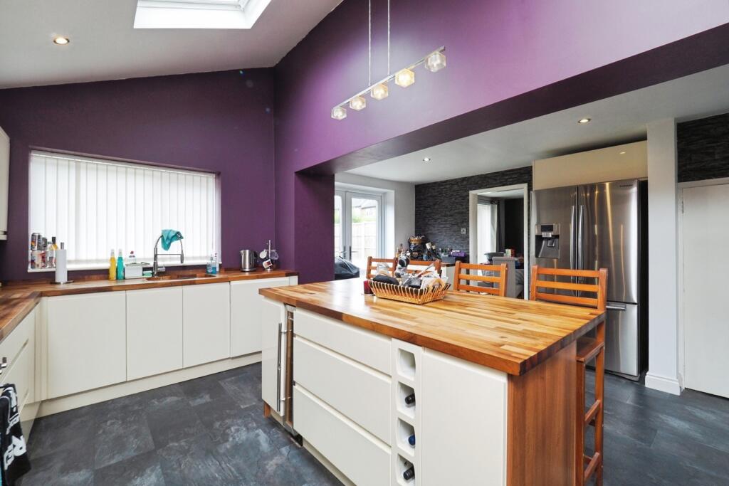 Fitted Kitchen