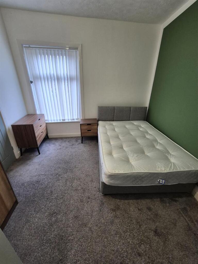 WhatsApp Image 2025-02-11 at 14.15.39_8b2abb8f.jpg