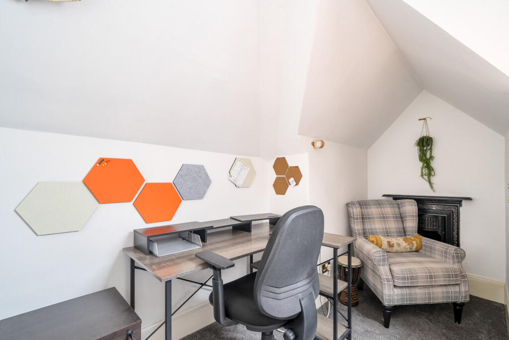 1346249-12-68aecc...