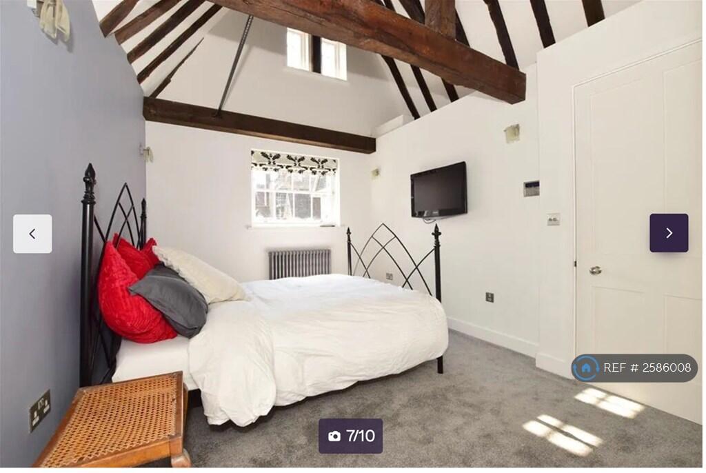 Second Bedroom High Vaulted Ceilings