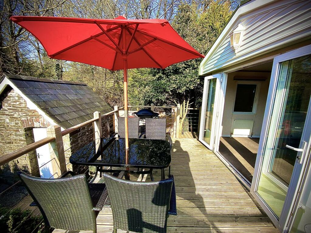 STONE AND SLATE BUILDING