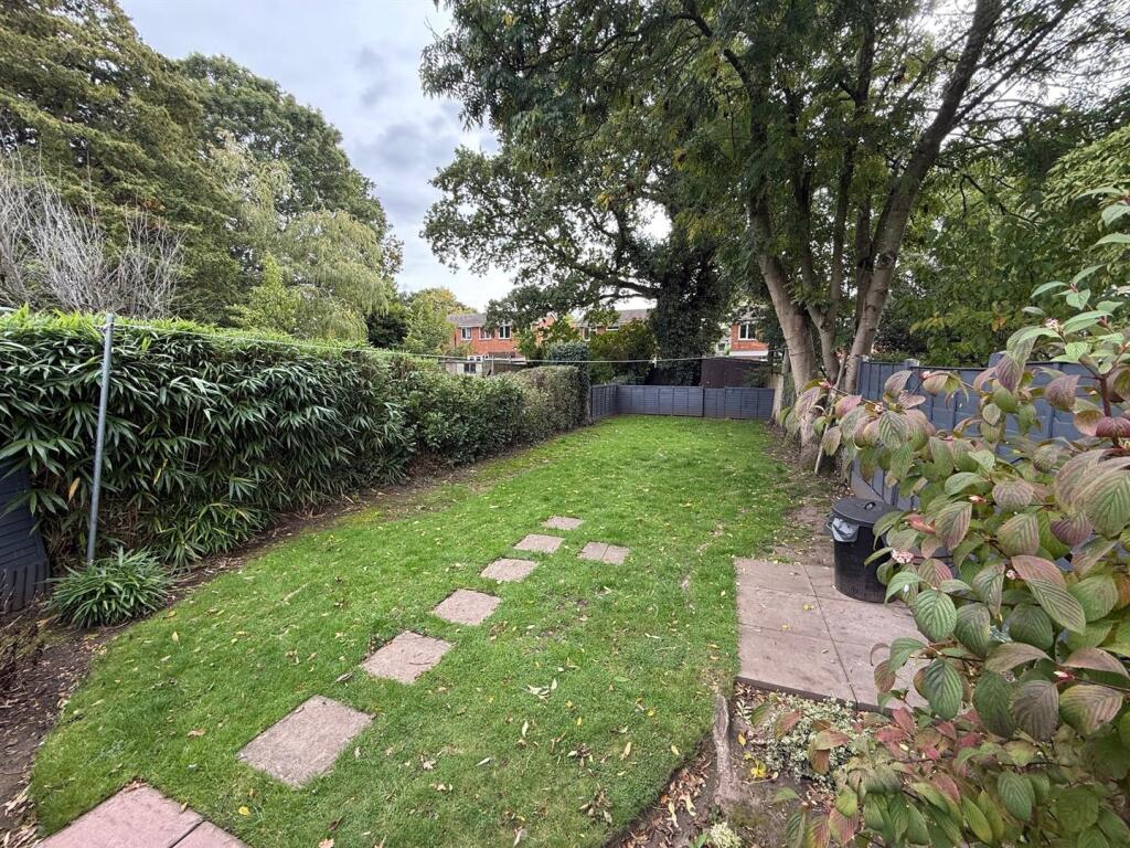 SL107 Garden#.jpg