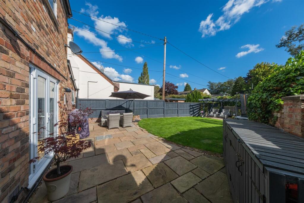 26 The Avenue-039.jpg