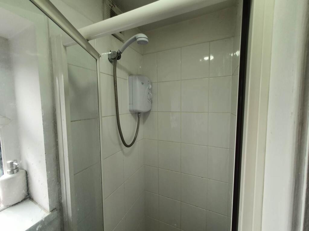 Ground floor rear be