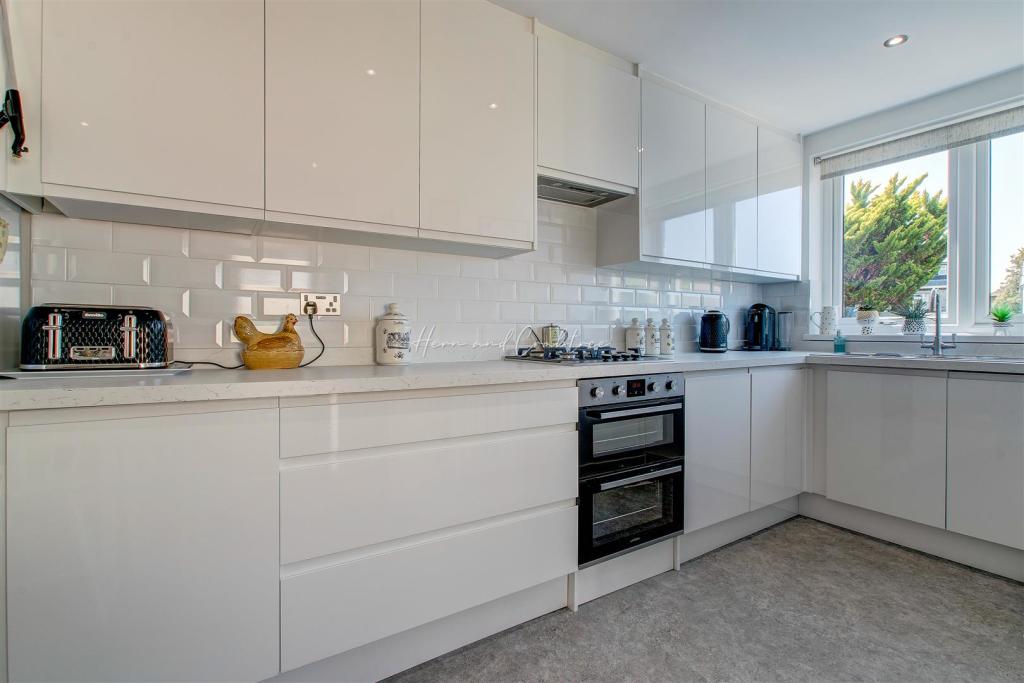 Richs Road, Heath, HernCrabtree (24).jpg