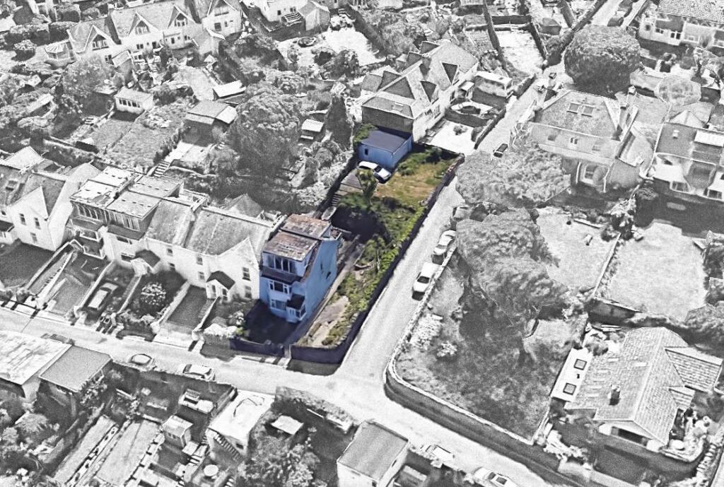 16 Garlic Rea Plot.jpg