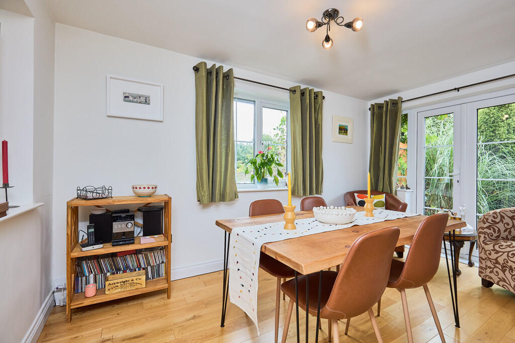 Edward Knight 202...