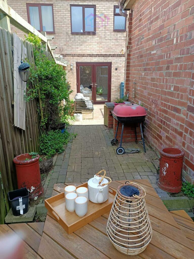 WhatsApp Image 2025-03-28 at 11.32.00_63ccec70