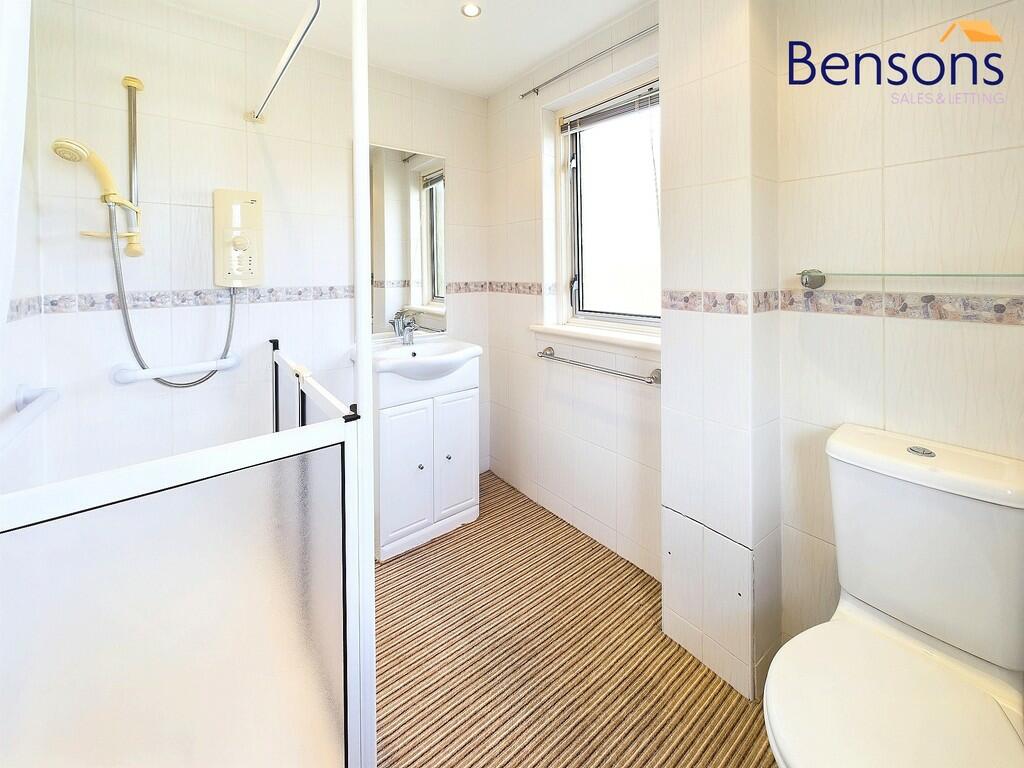 CAM01596G0-PR0295...