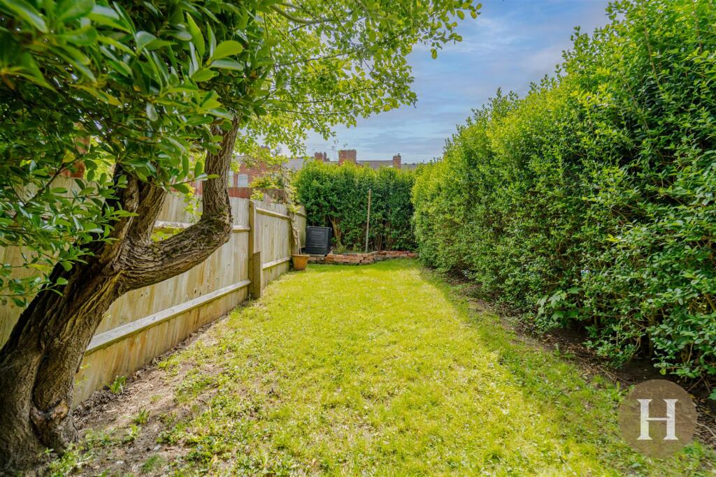 Hadleigh Estate Agents-44.jpg