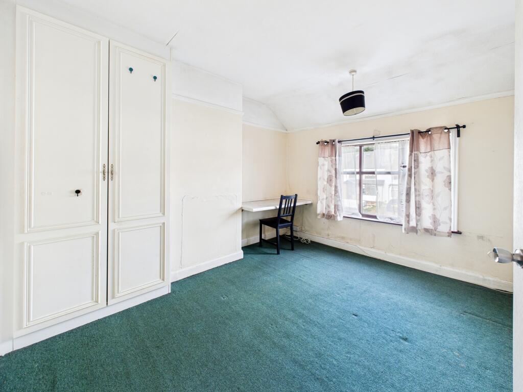 CAM05192G0-PR0125-STILL008