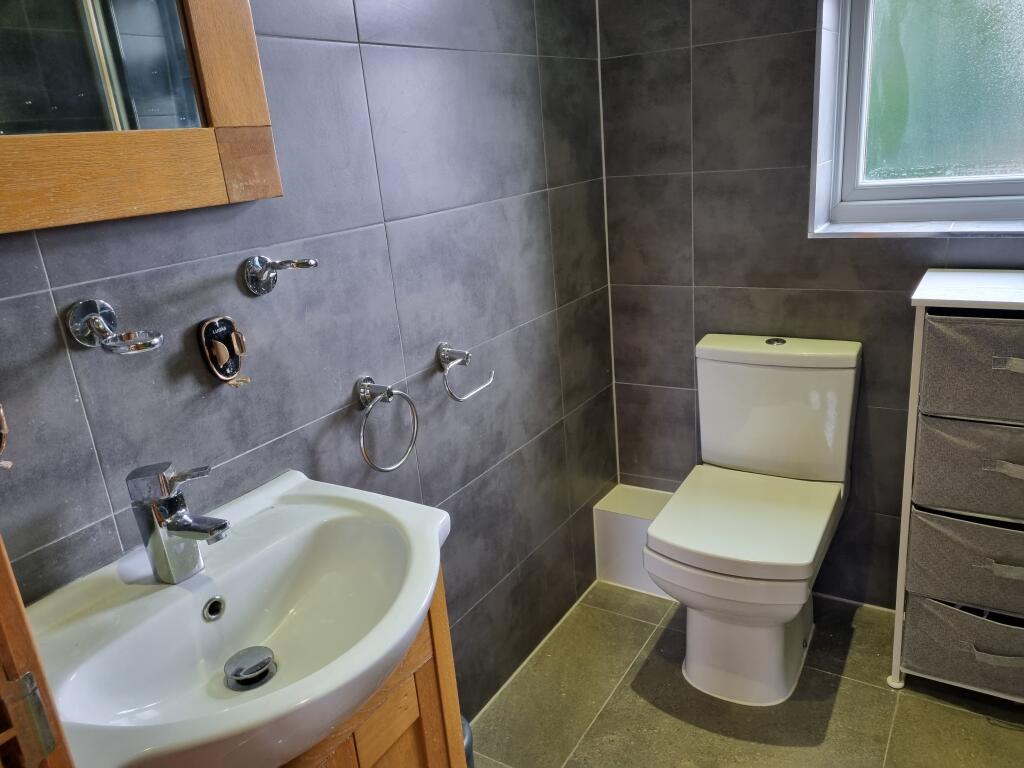 En-suite Bathroom