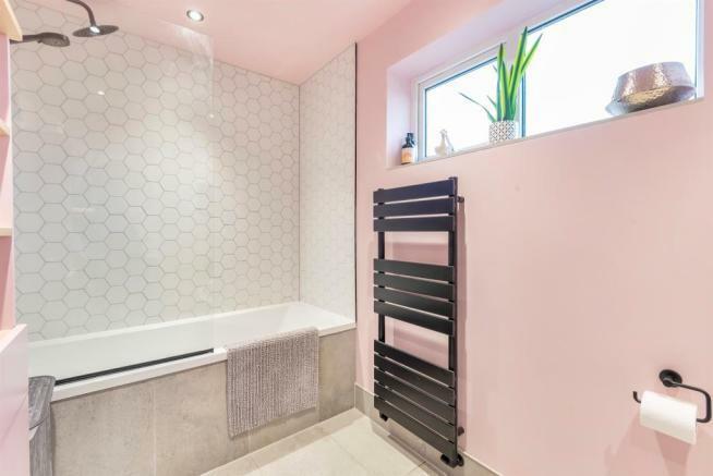 Bathroom.jpeg